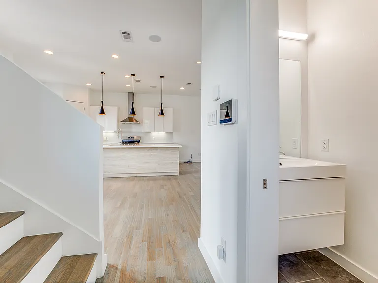 5714 Bryan Pkwy #D — Photo 7