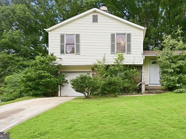 5327 Timor Trl, Lithonia, GA 30038
