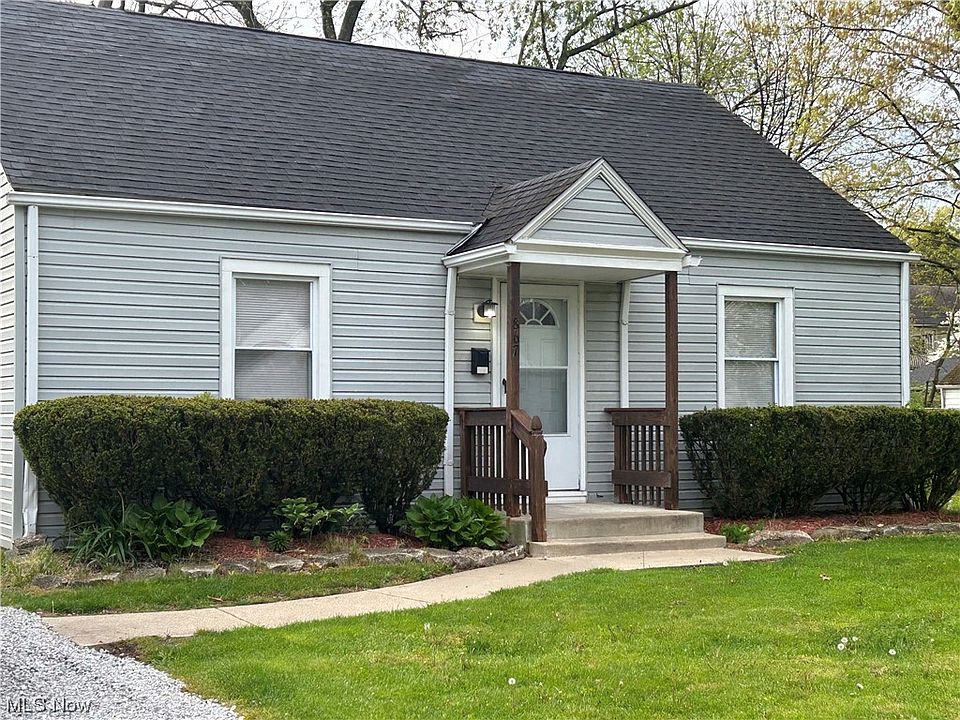1st image of 867 Cordova Ave