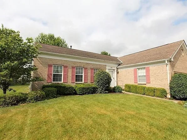 1221 Emery Ridge Dr, Batavia, OH 45103