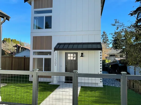11230 12th Ave SW Unit B, Seattle, WA 98146