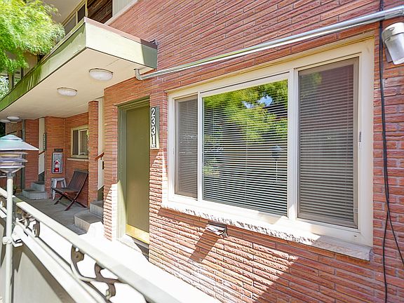5th image of 2331 NE 55th St #23315