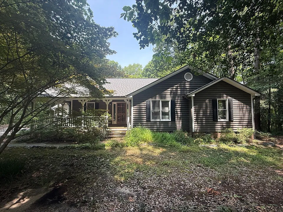 1001 Creek Front Ct