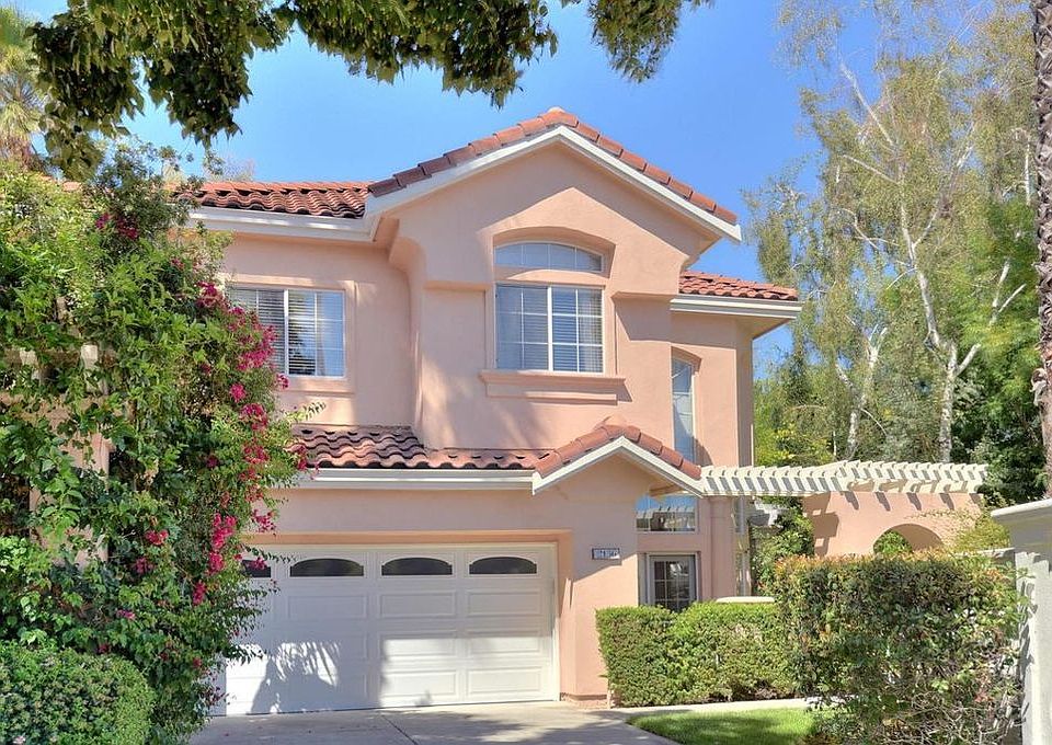 1st image of 2136 Vizcaya Cir