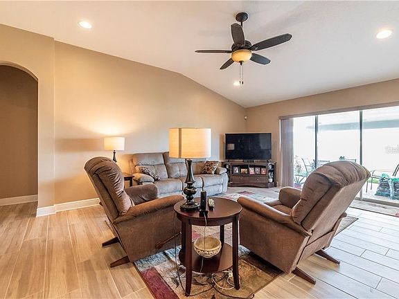 3rd image of 10348 Celtic Ash Dr