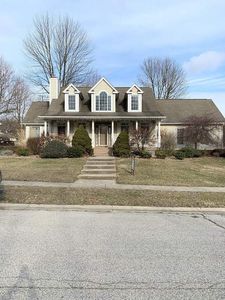 904 Ridgewood Ct, Connersville, IN, 47331