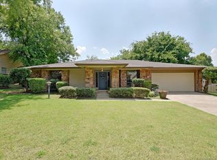 713 W Briarwood Cres S, Broken Arrow, OK 74011