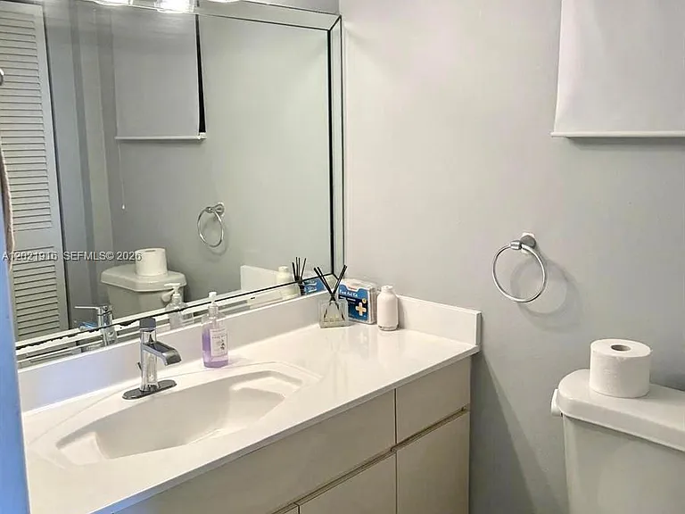 750 N Ocean Blvd #1106 — Photo 8