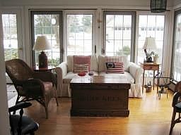 5th image of 11 Wayland Dr
