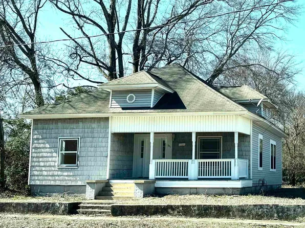 807 S 11th St, Gadsden, AL 35901