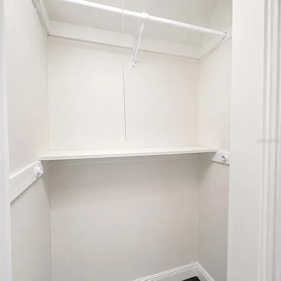 616 Ellendale Dr — Photo 15