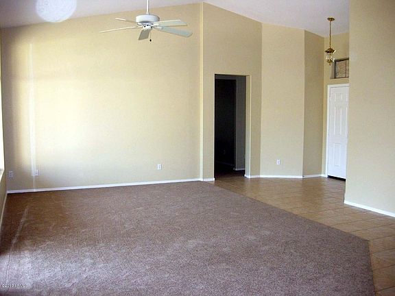 4th image of 15549 W Catalina Dr