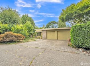 11521 Corliss Ave N, Seattle, WA