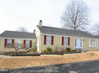 2416 Yarmouth Ln, Crofton, MD 21114