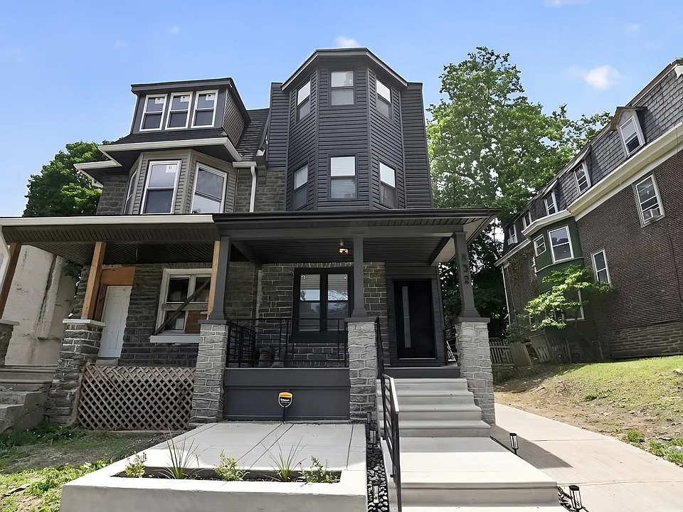 532 E Johnson St #2