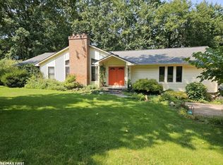 4203 Timberview Dr, Howell, MI 48843