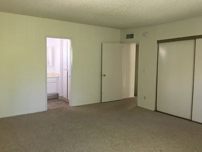 18556 Chase St #18556 — Photo 2