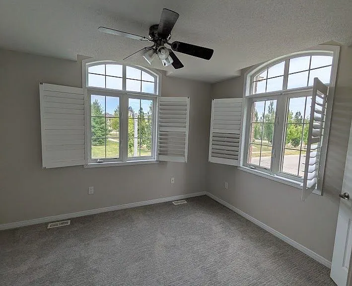 115 Elliottglen Dr — Photo 11