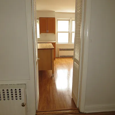 Rented by YCL Real Estate Consulting Group LLC | media 10