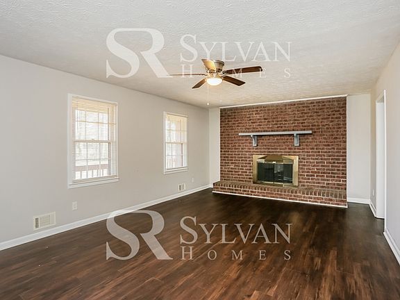 2nd image of 6694 Redwood Dr