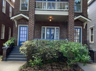 21 E 34th St, Savannah, GA 31401