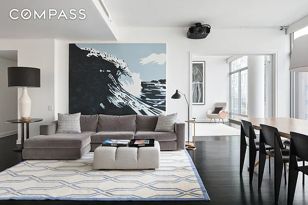 Sold by Compass | media 18