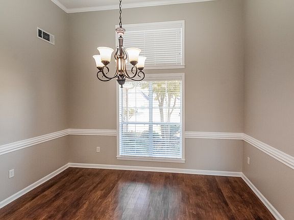 5th image of 13106 S Sandbourne Dr