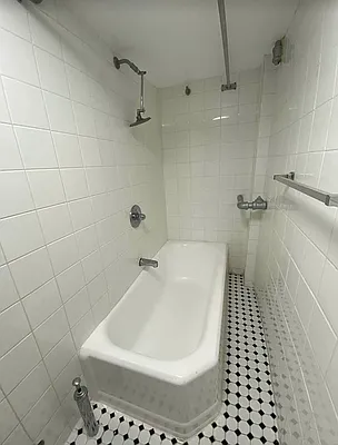 Rented by Voro NYC | media 7