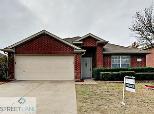 1205 Carberry St, Cedar Hill, TX 75104