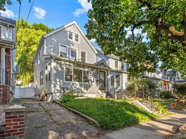 48-35 Clearview Expressway, Bayside, NY 11364