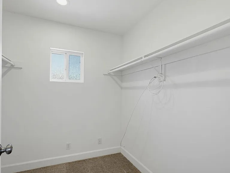6102 Glacier Dr — Photo 13