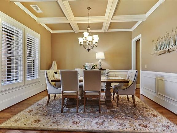 4th image of 5123 Deer Creek Ct
