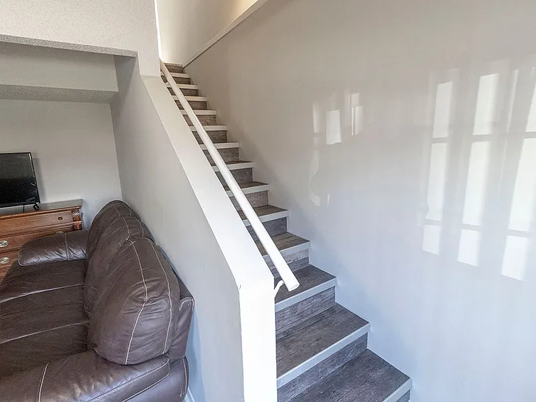 201 Wheaton Ct — Photo 17