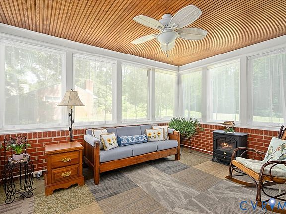 5th image of 4411 Hopkins Rd