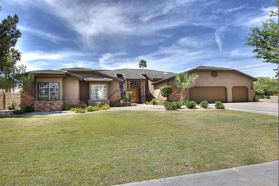 1st image of 10660 E Desert Cove Ave