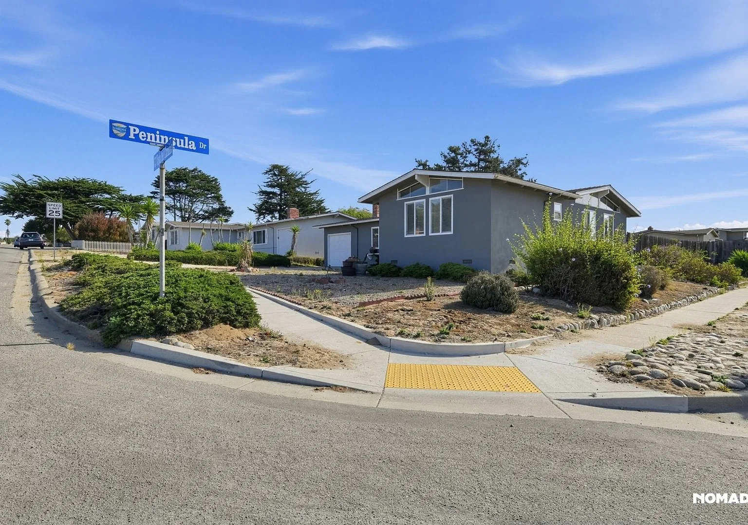 Charming 3BR House in Marina — Photo 3
