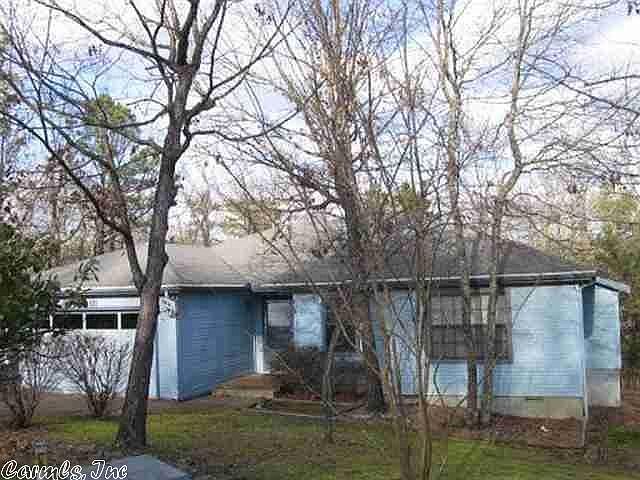 1st image of 101 Suncrest Cir
