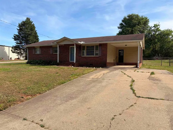 6111 Melvin Dr, Spartanburg, SC 29303