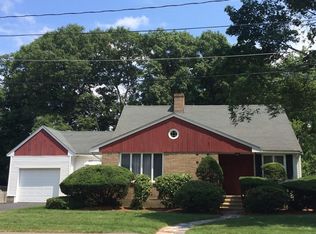 11 Ellen Rd, Stoneham, MA 02180