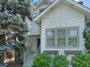 749 Asbury Ave, Evanston, IL 60202