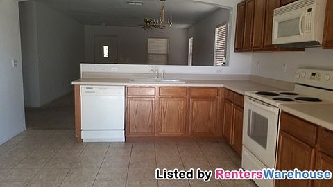 2nd image of 575 W Gabrilla Ct
