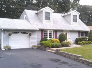 77 Millington Dr, Midland Park, NJ 07432