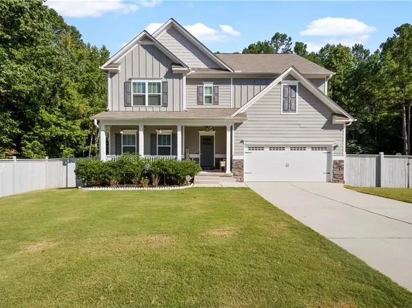422 Berkleigh Trails Dr, Hiram, GA 30141