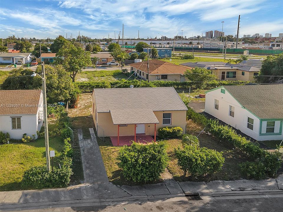 562 W 4th St, Riviera Beach, FL 33404 MLS A11228357 Zillow