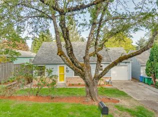 8936 SW 14th Ave, Portland, OR 97219