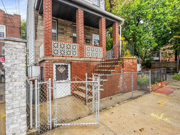 5523 Van Cleef Street, Flushing, NY 11368