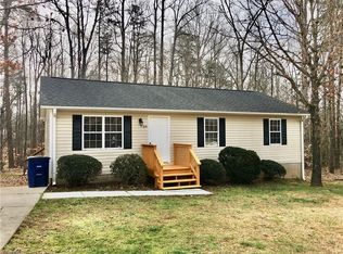 359 Robbins Rd, Winston Salem, NC 27107