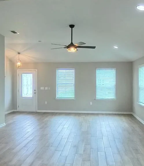 70409 Winding River Dr — Photo 24