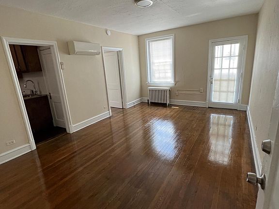 2nd image of 3427 W Grace St APT 11