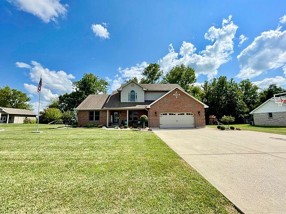 2nd image of 179 Harvest Ln Lot 7